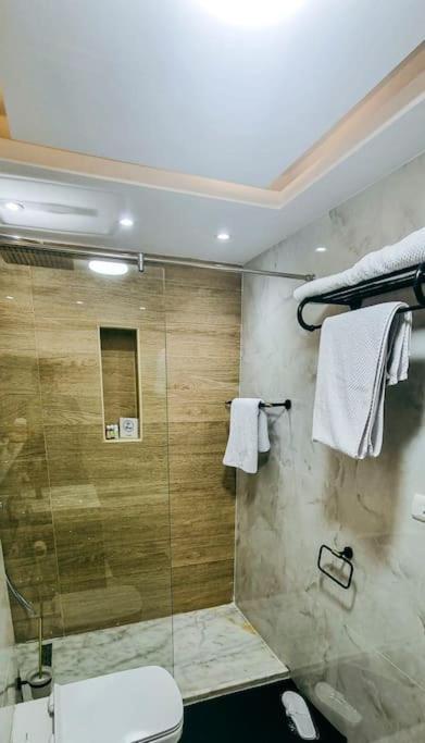 Luxury Vip Apartment Il Il Cairo Esterno foto