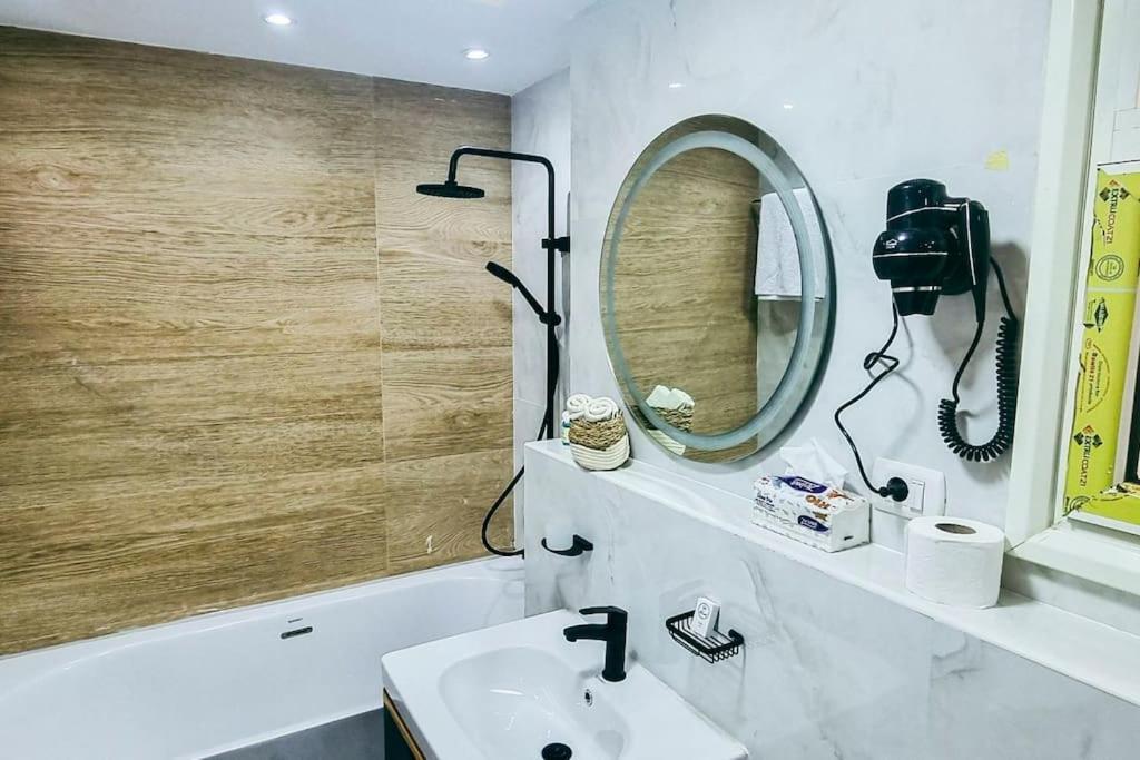 Luxury Vip Apartment Il Il Cairo Esterno foto